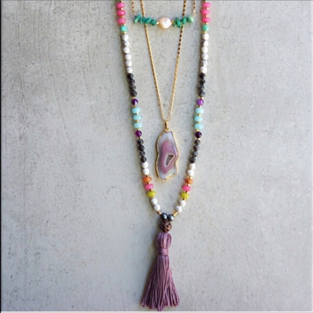 SALE Function & Fringe crystal seed pearl necklace - Picture 5 of 6